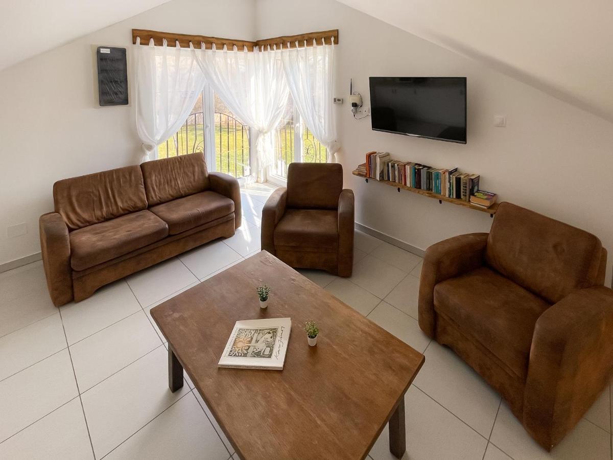 Tanyacsarda Panzio Bed & Breakfast Baja Luaran gambar