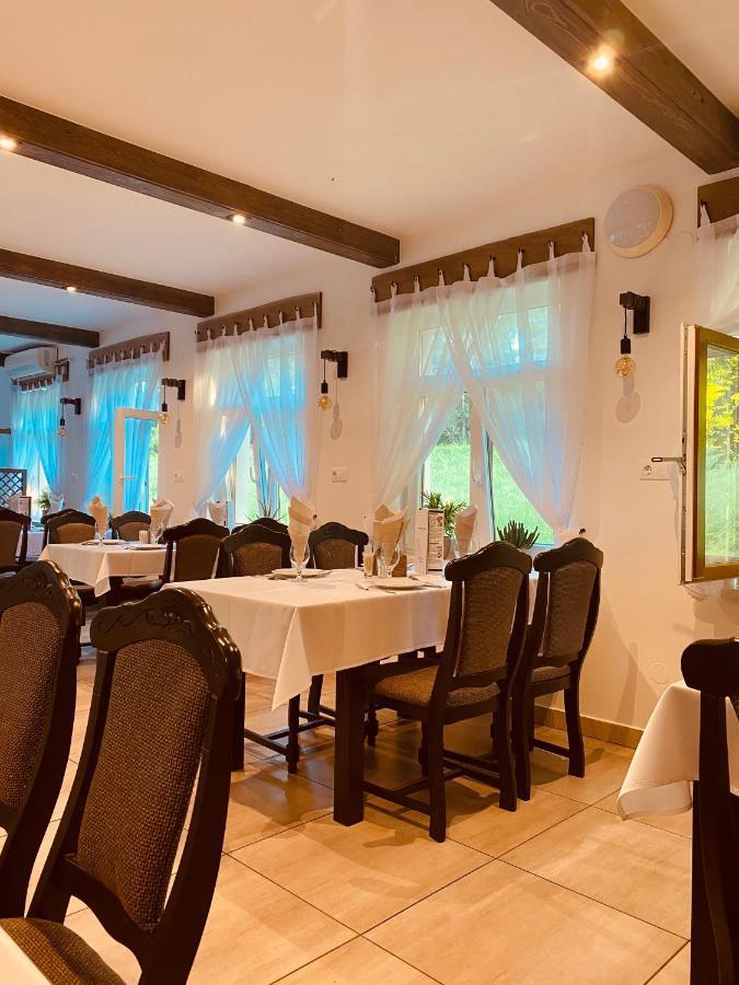 Tanyacsarda Panzio Bed & Breakfast Baja Luaran gambar